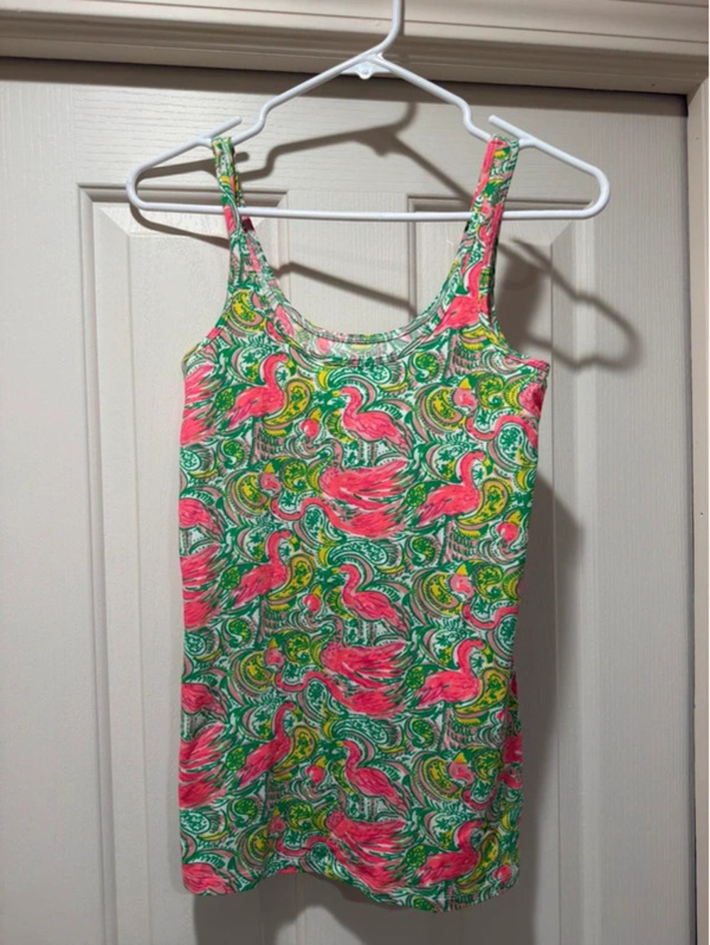 Lilly Pulitzer Pink Flamingo Paisley Print Tank Top Green Yellow Scoop Neck